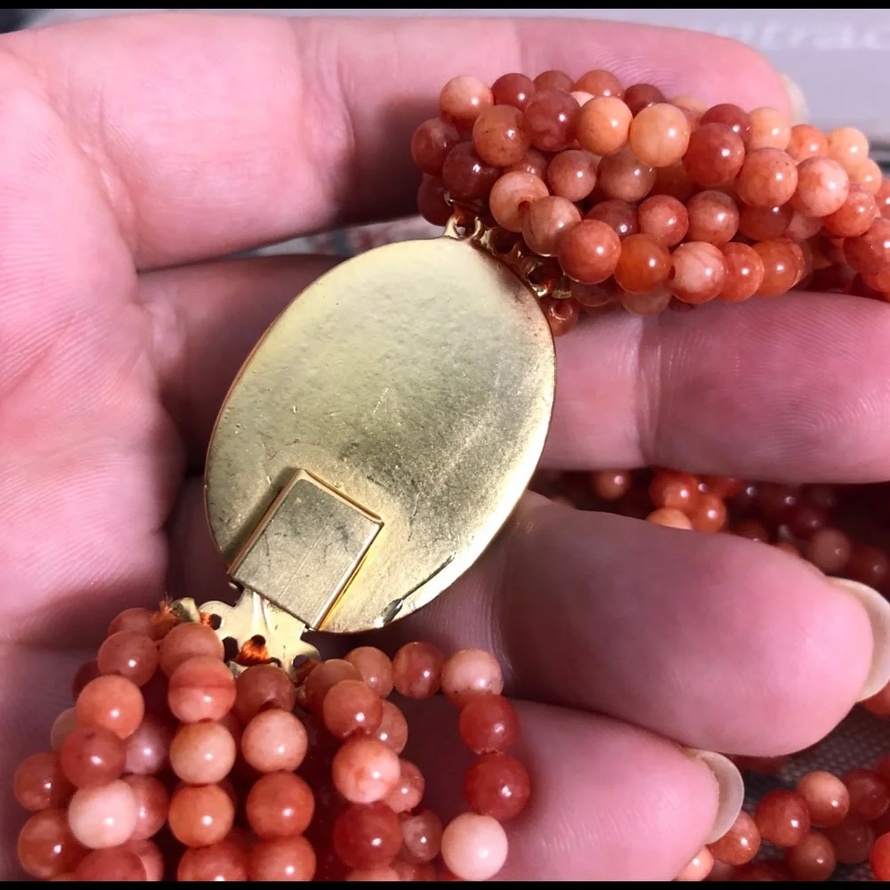 Carnelian necklace with tiger’s eye clasp‎